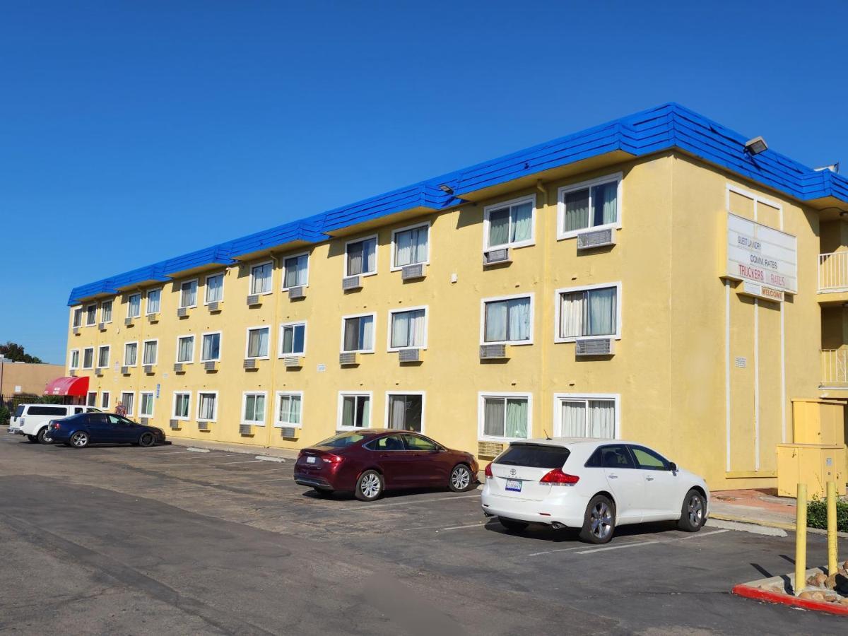 Travelodge By Wyndham Stockton Exterior foto
